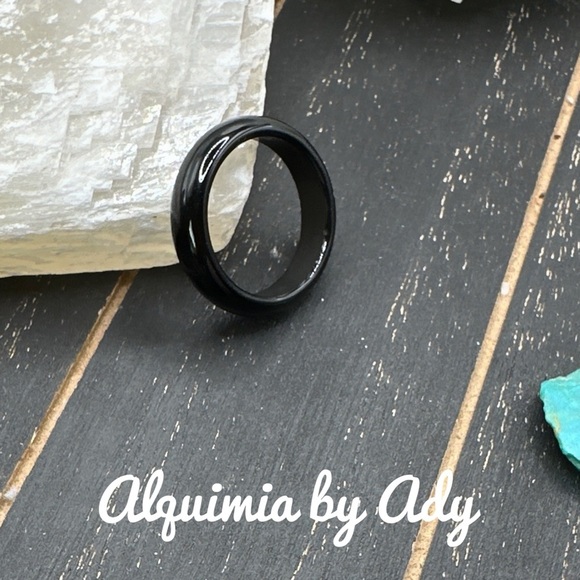 Black Onyx carved ring band/happy ring/Leo gemstone/saturn/karma stone/boho - Picture 1 of 6